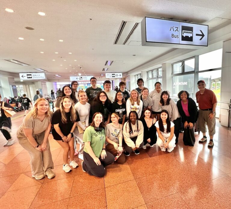 Haneda group pic2